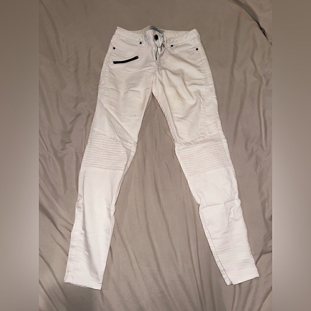 White Zara jeans size us 4